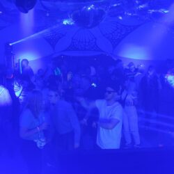oplus_1048578